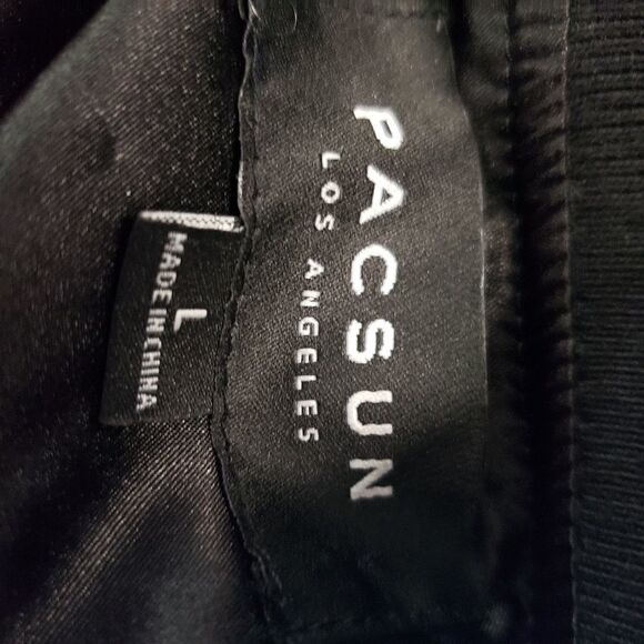PacSun black oversized bomber jacket - Picture 3 of 8